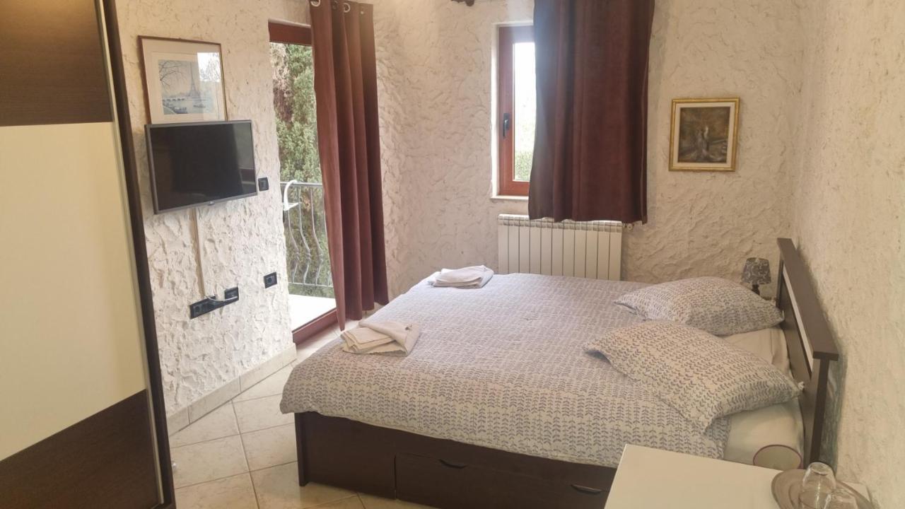 B&B Feral Ρόβινι Εξωτερικό φωτογραφία
